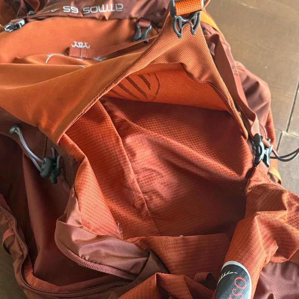 OSPREY Men's Hiking Backpack in Rust Orange - Picture 9 of 16